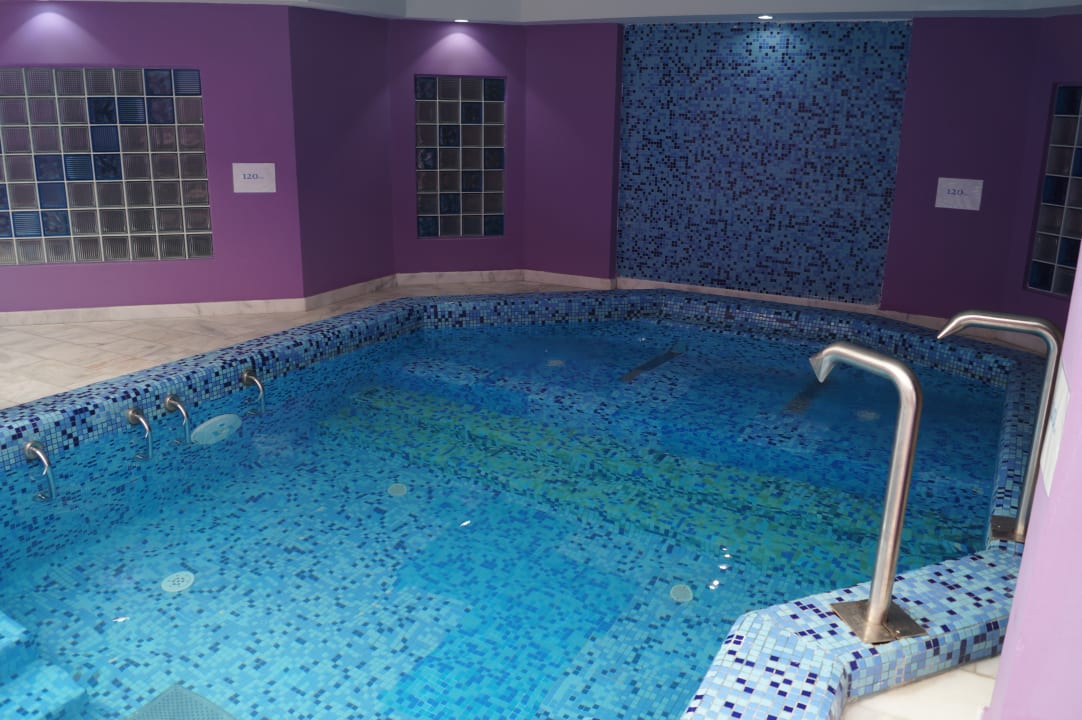 Im Planed Beach Desert Rose