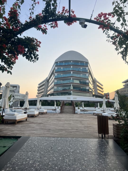 Pool Rubi Platinum Sign