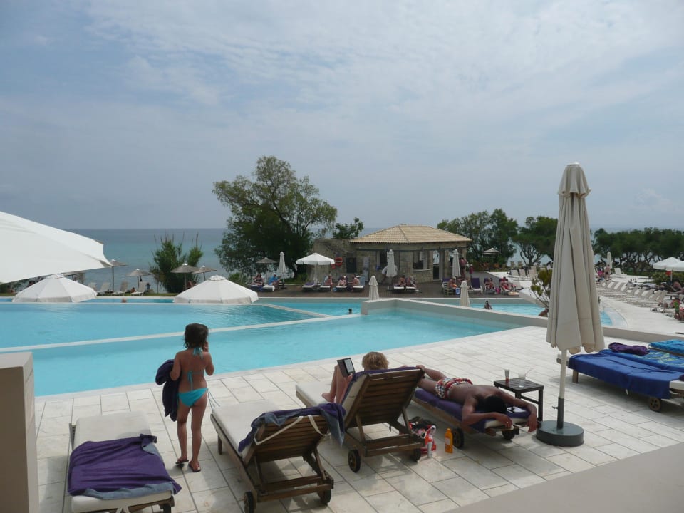 Pool Atlantica Eleon Grand Resort, Tragaki