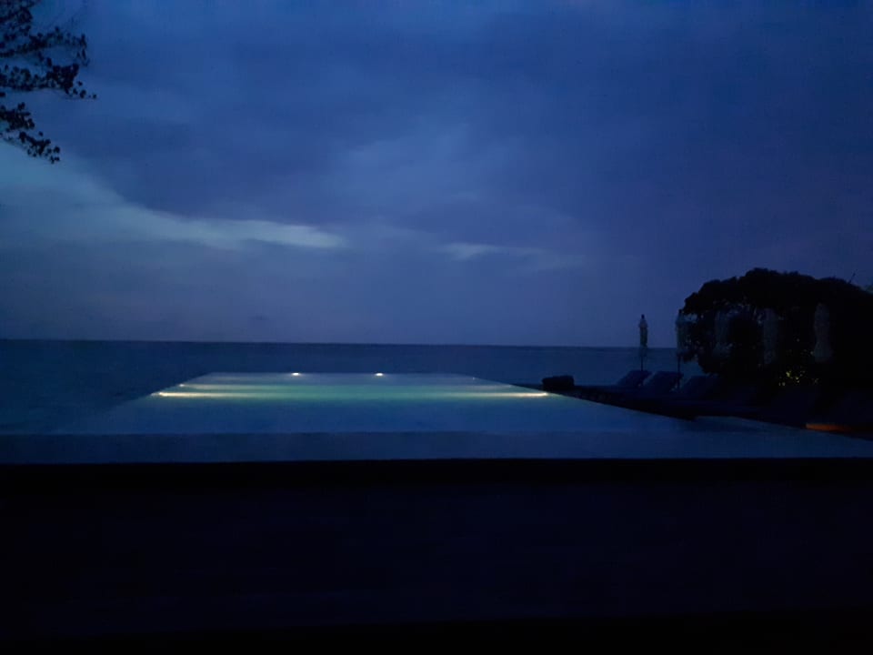 Pool Summer Island Maldives