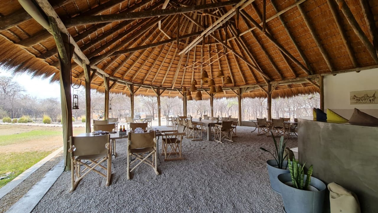 Gastro Mushara Bush Camp