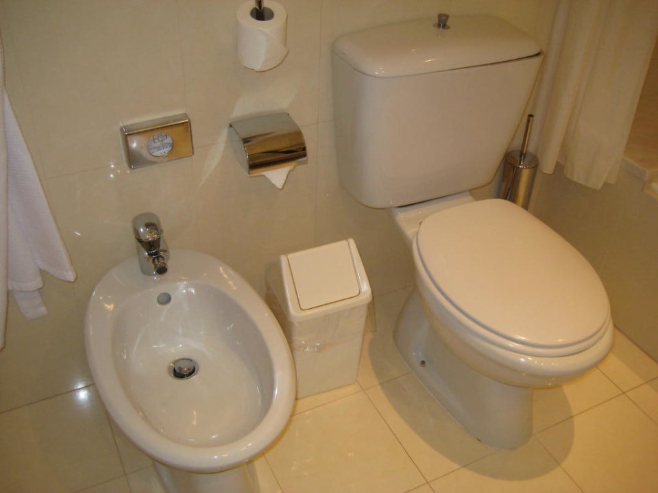 Bad im Appartement Typ 1 (TUI) Suite Hotel Eden Mar - PortoBay