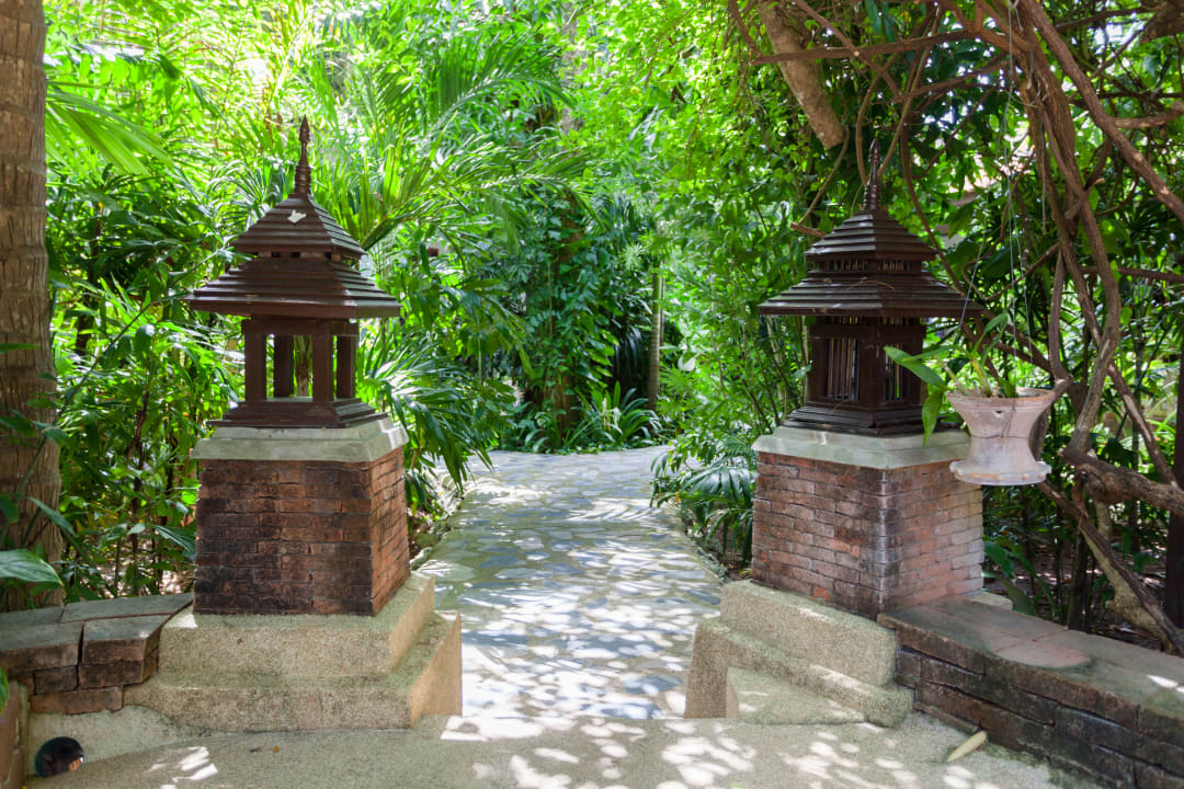 Gartenanlage Hotel Tropica Bungalow