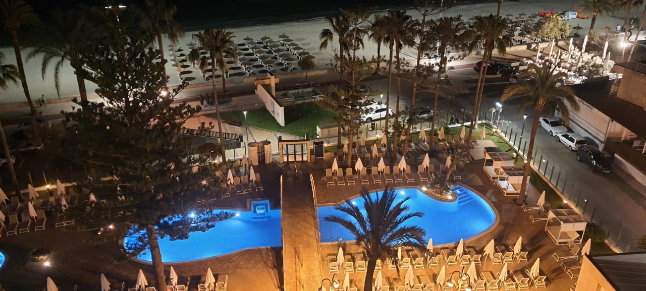 Pool CM Playa del Moro