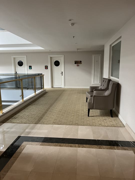 Zimmer Mary Hotel Side