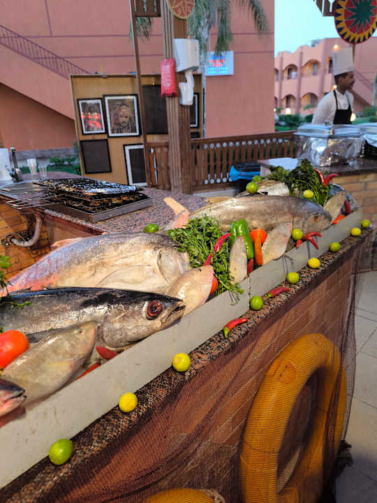 Gastro Three Corners Happy Life Beach Resort