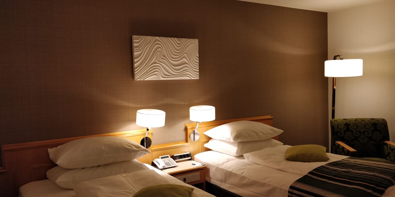 Zimmer Mövenpick Hotel Nürnberg Airport