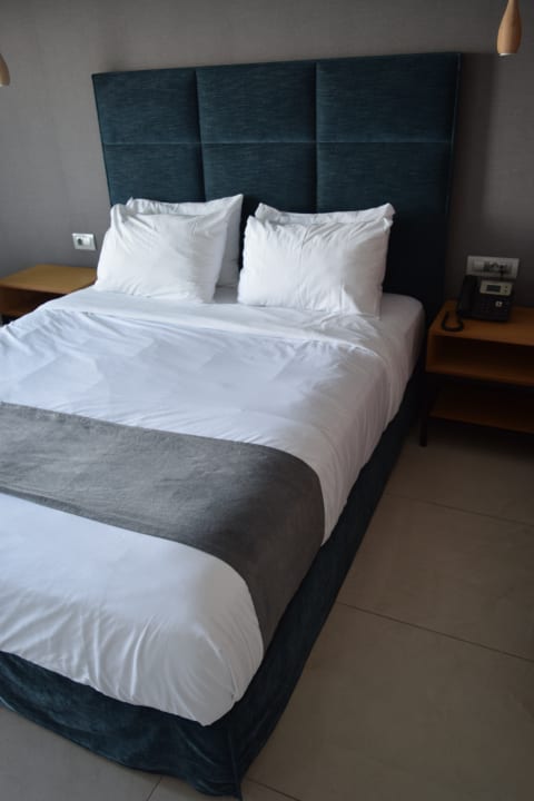 Zimmer Ray Hotel Corfu