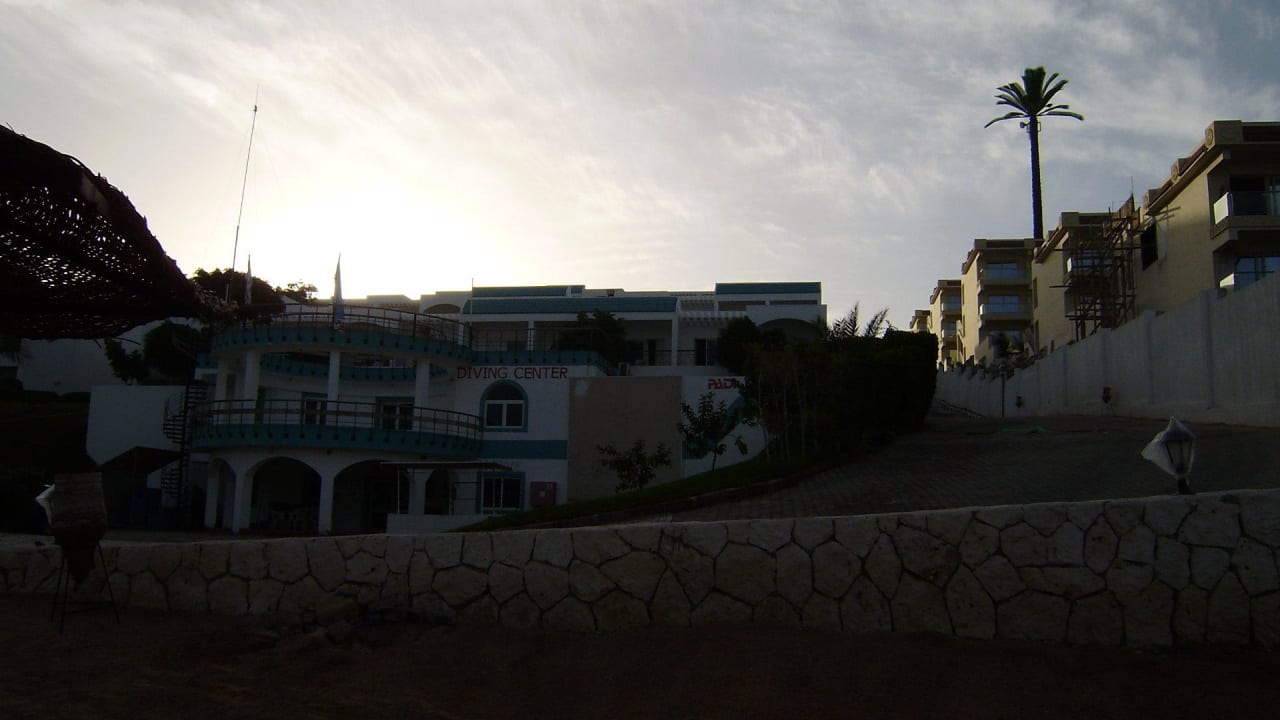 Widok z plaży Sultan Gardens Resort