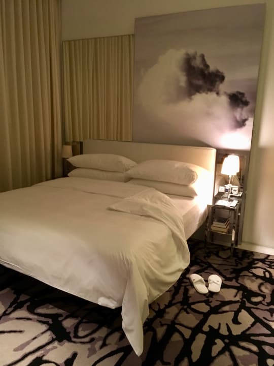 Zimmer JW Marriott Hotel Singapore South Beach