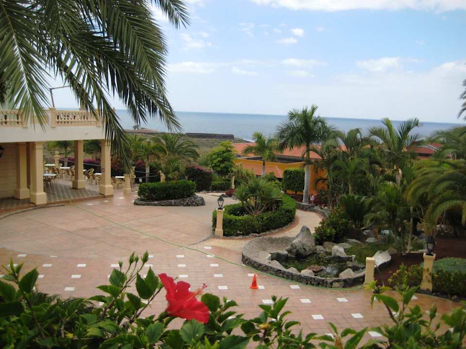 Außenbereich des Portofino-Restaurant Bahia Principe Sunlight Costa Adeje