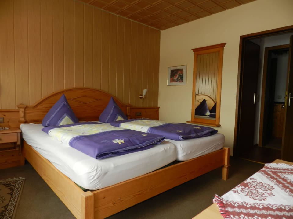 Zimmerbeispiel Hotel Dachsberger Hof