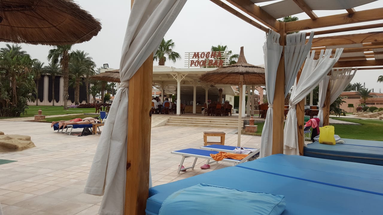 Poolbar Beach Albatros Resort