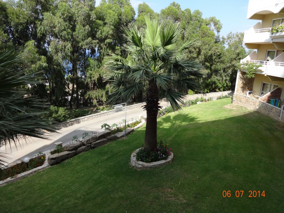 Gartenanlage Hotel Kalithea Mare Palace