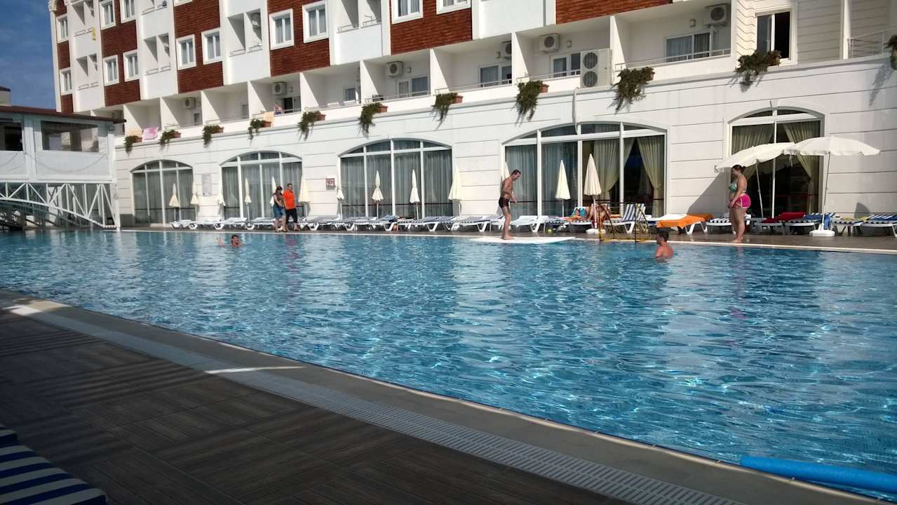 Pool Side Royal Paradise Hotel