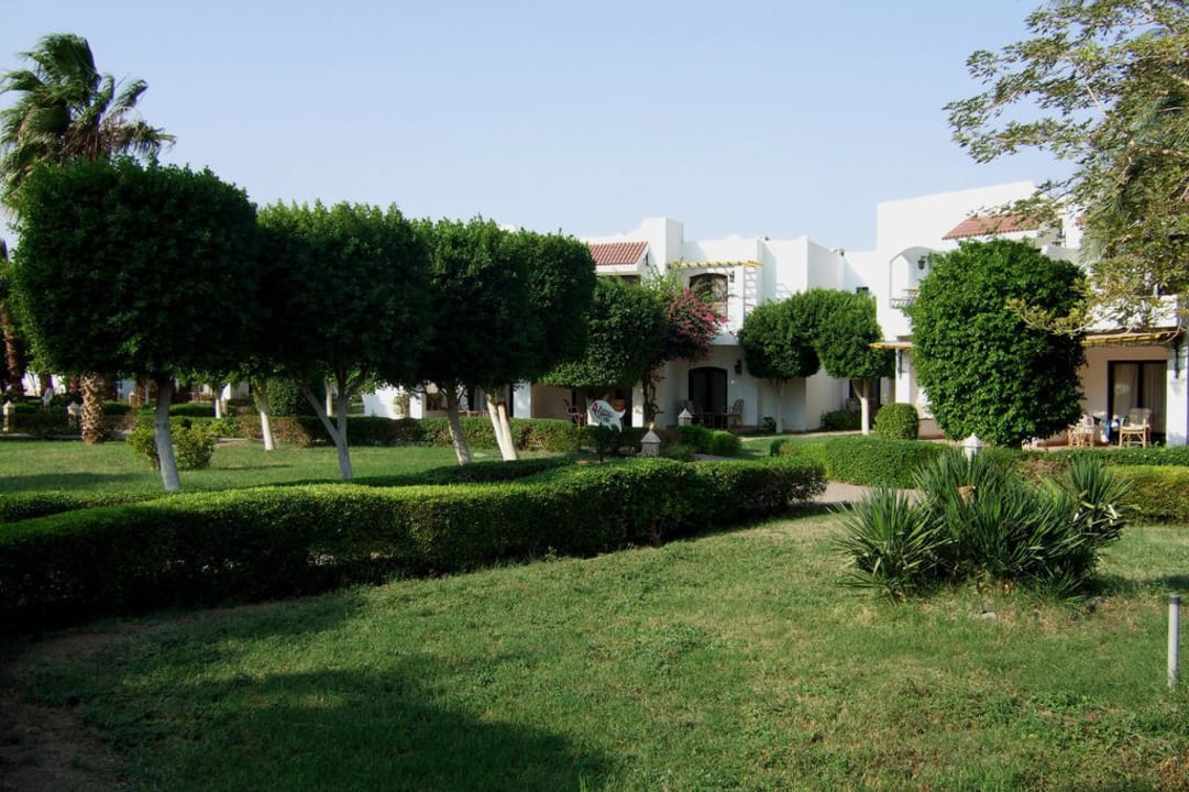 Gartenanlage Lotus Bay Beach Resort