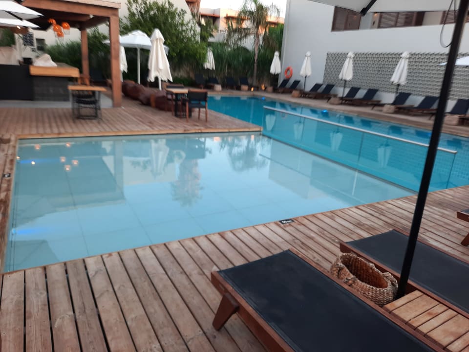 Pool Sentido More Meni Residence & Suites
