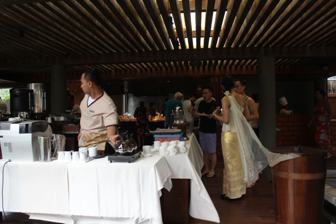 Lecker Frühstück Hotel Mai Samui Beach Resort & Spa