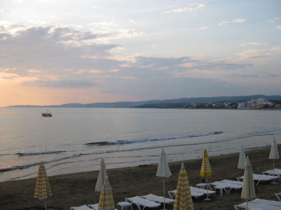 Strand am Abend Alaiye Resort & Spa