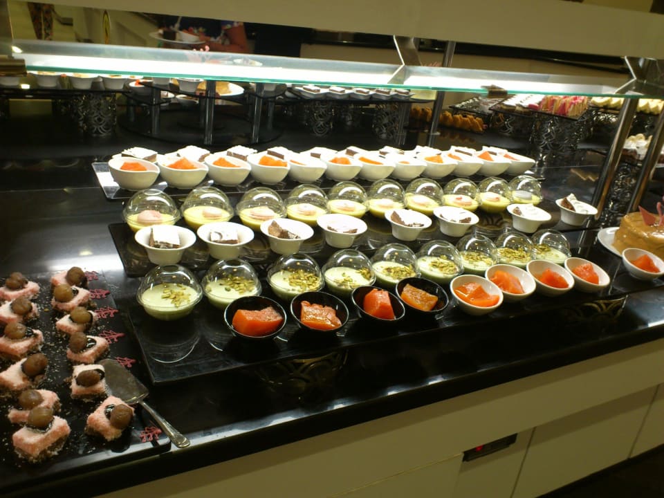 Nachspeisenbuffet Port Nature Luxury Resort & Spa