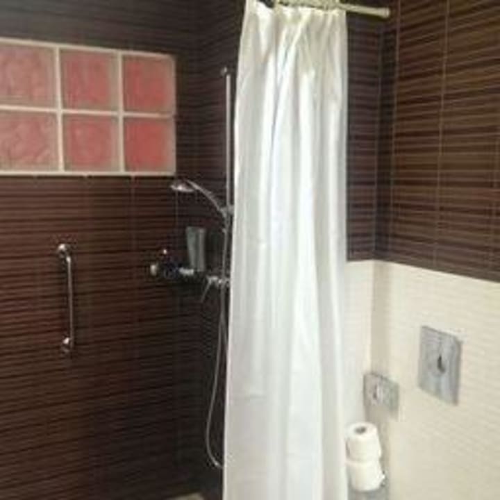 Zimmer 112/Bad Adrián Hoteles Colón Guanahaní - Adults only