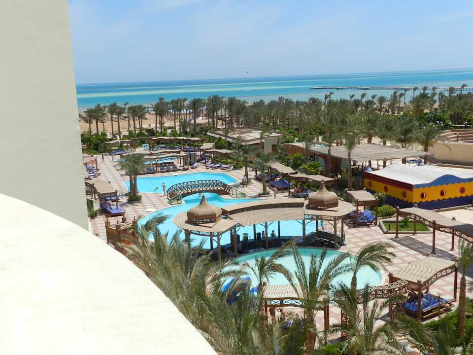 Прекрасный вид из номера Riviera Aqua Park Resort