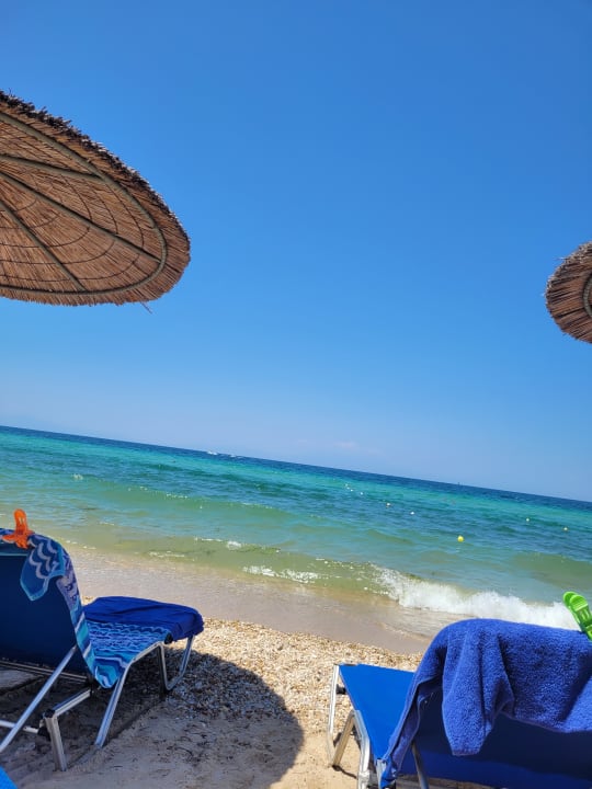 Strand Hotel Portes Beach