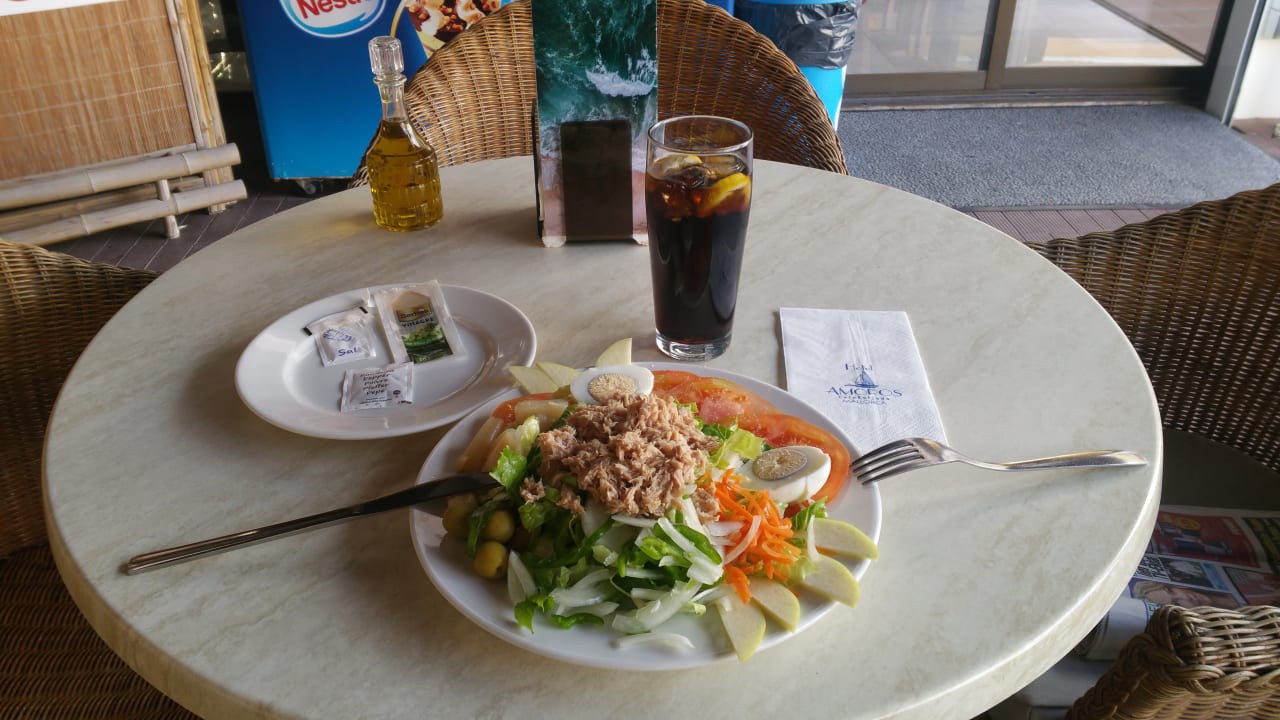 Gastro Hotel Amoros