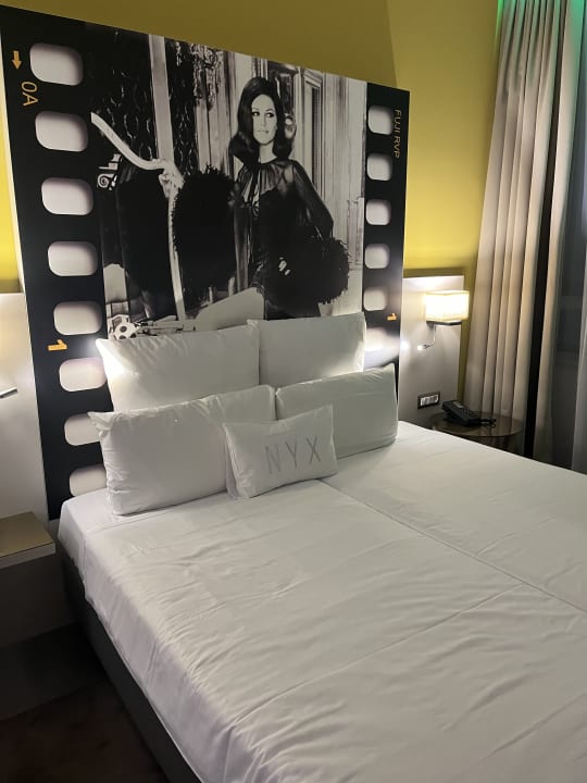 Zimmer NYX Hotel Milan by Leonardo Hotels