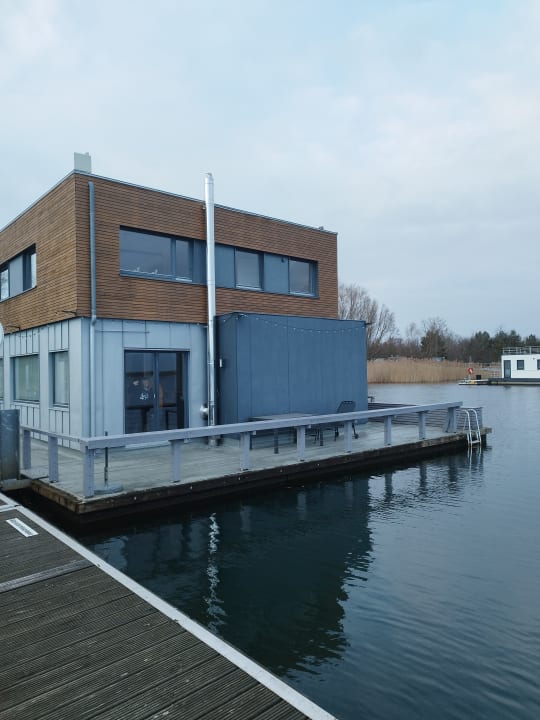 Außenansicht Schwimmende Ferienhäuser Spreewald
