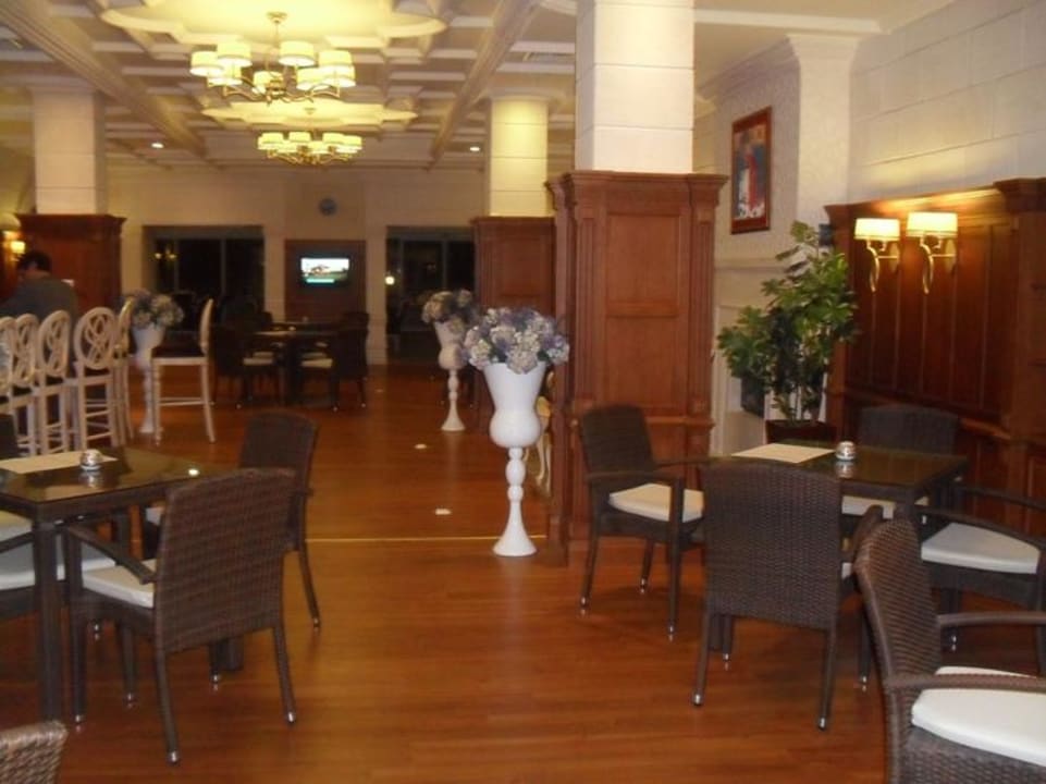 Bar Diamond Excellence Resort & Spa