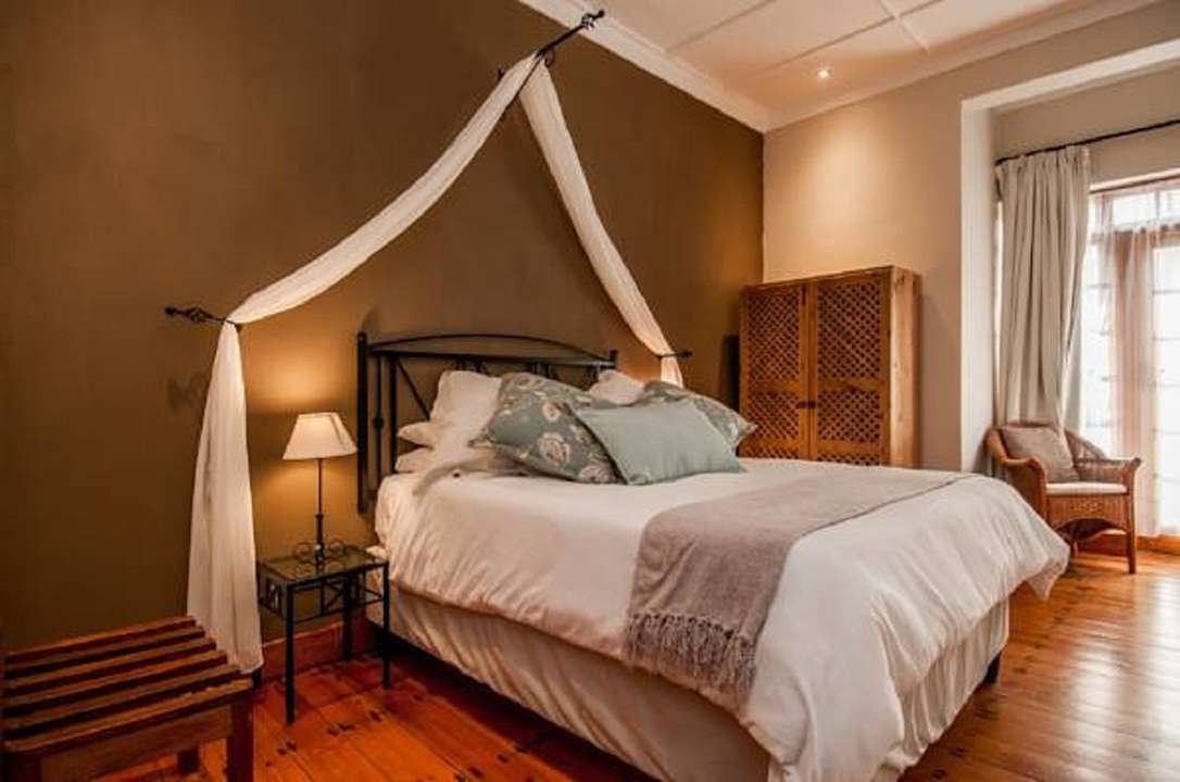 Zimmer Lenore Guest House