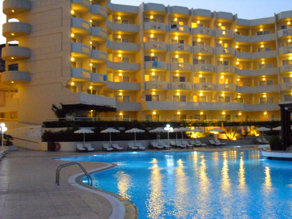 Hotelanlage von hinten  Rodos Palladium Leisure & Wellness