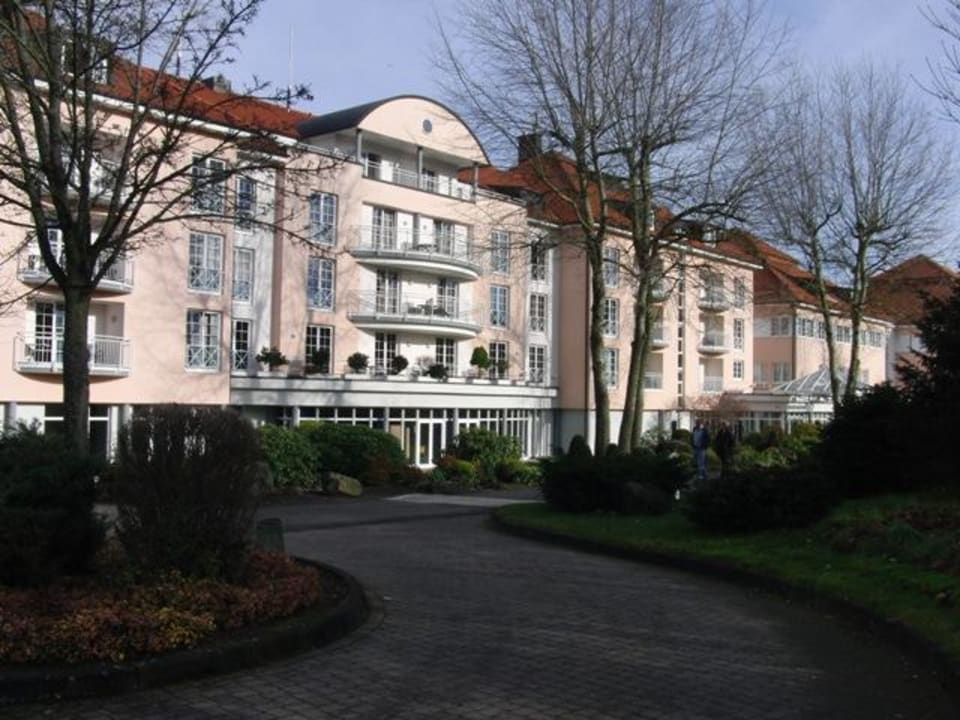 Außenansicht Golf & Sporthotel Wiesensee