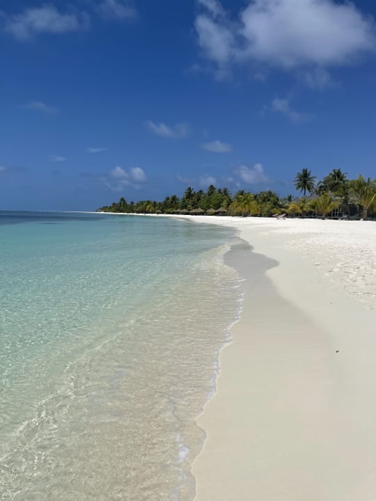 Strand Kuredu Island Resort & Spa