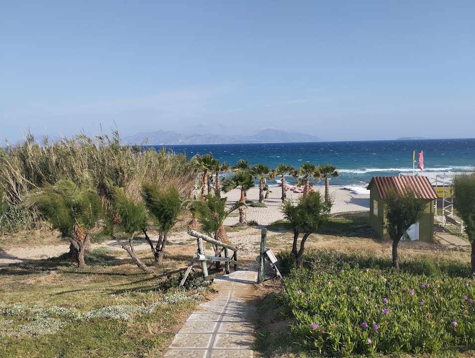 Strand Atlantica Marmari Palace