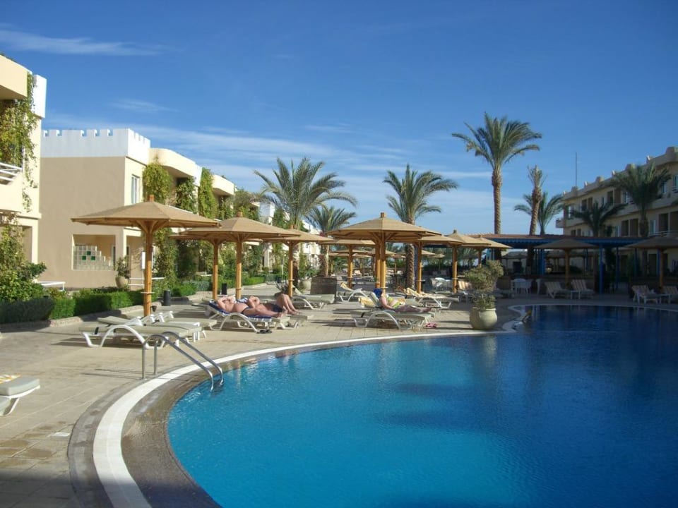 Poolanlage Golden Beach Resort