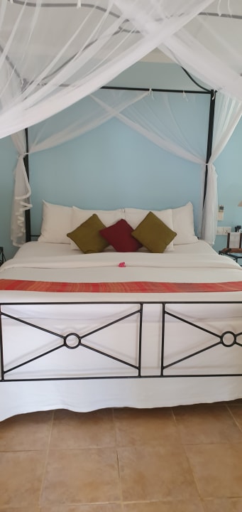 Zimmer Kuredu Island Resort & Spa