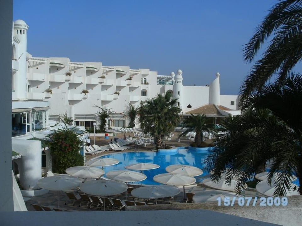 Ausblick von unserem Zimmer Hotel El Mouradi Skanes Beach