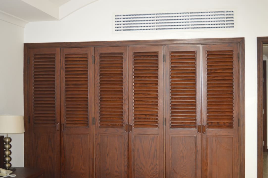 Zimmer JA Palm Tree Court