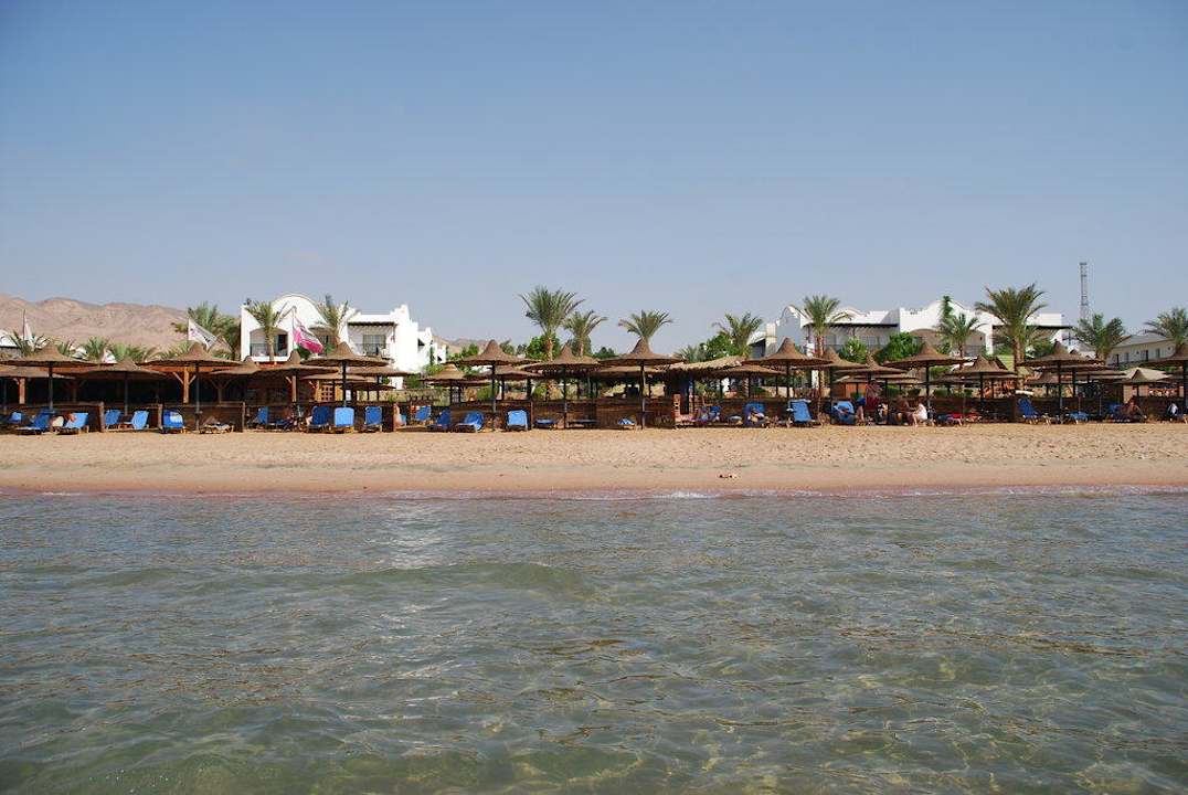 Vom Meer zum Strand JAZ Dahabeya
