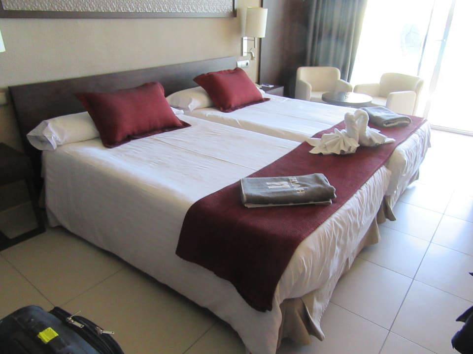 Zimmer Hipotels Mediterraneo