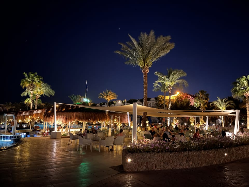 Gastro Hotel Desert Rose Resort