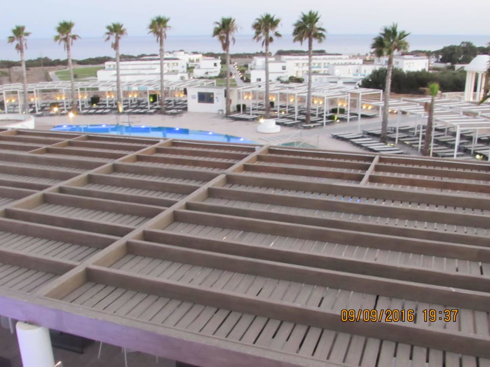 Magic Radio von der Terrasse Atlantica Plimmiri