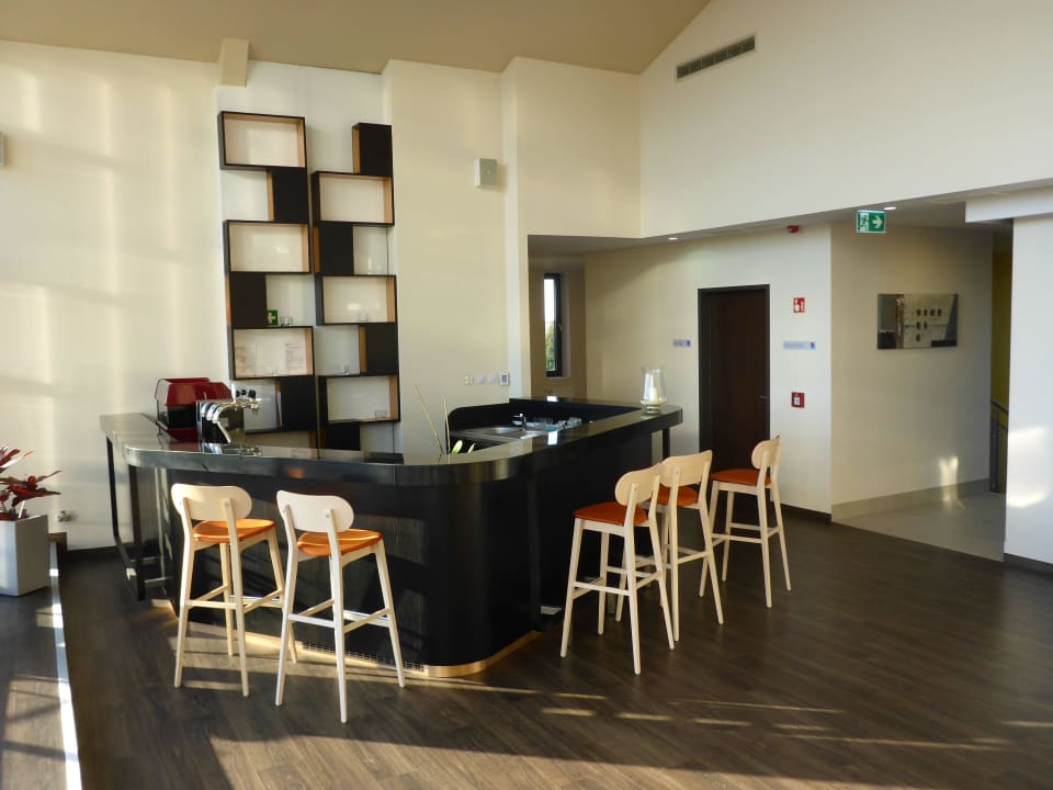 Sky-Bar (4.Etage) Thermal Hotel Balance Lenti