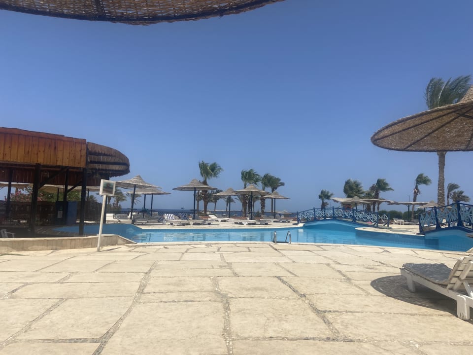 Pool Bliss Nada Beach Resort