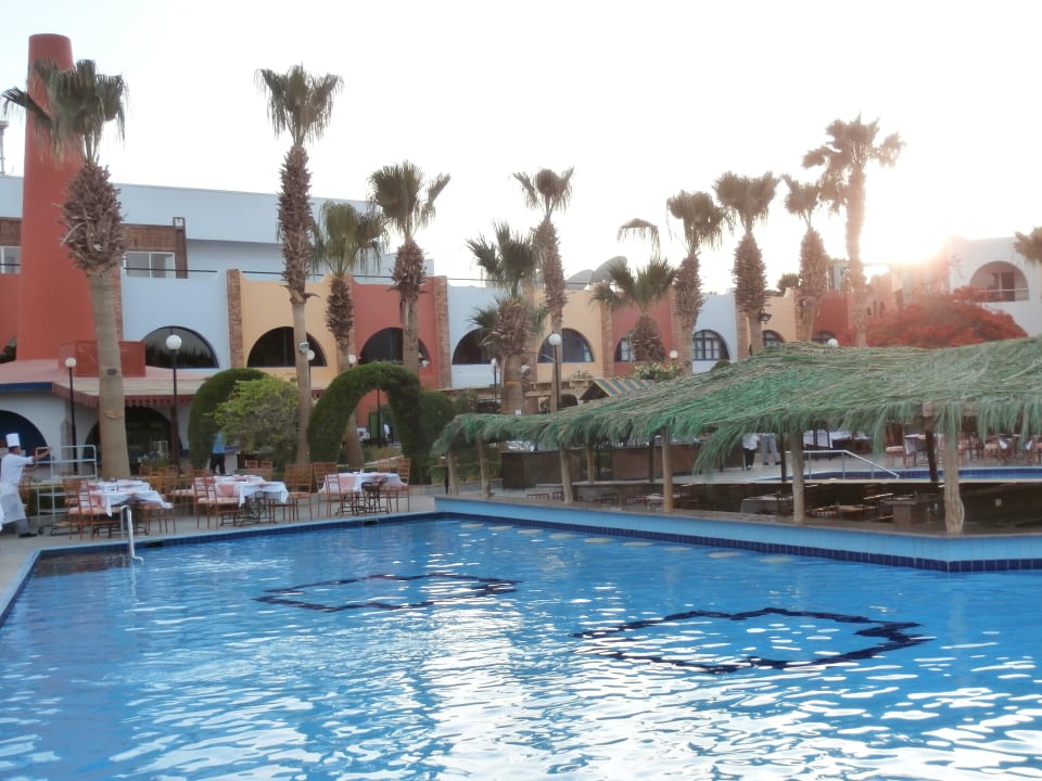 Pool Arabia Azur Resort
