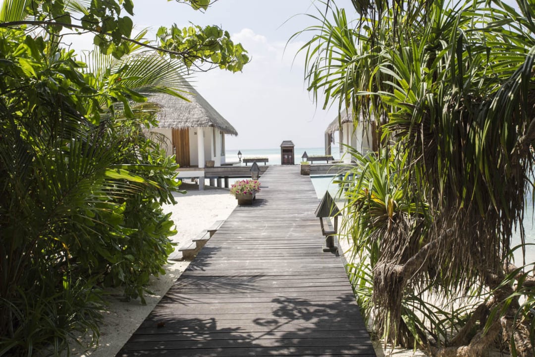 Wege Gangehi Island Resort