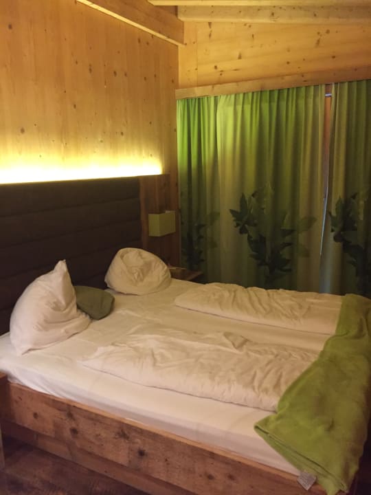 Zimmer Hotel Feuriger Tatzlwurm
