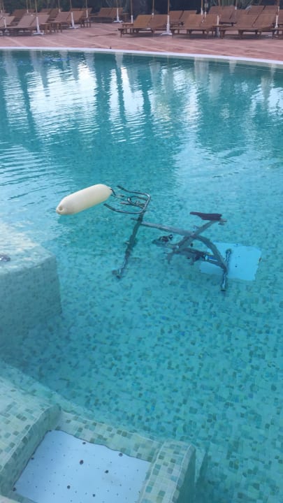 Pool Seaside Hotel Sandy Beach